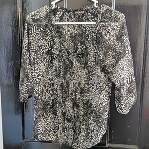 Ruffle front pattern top